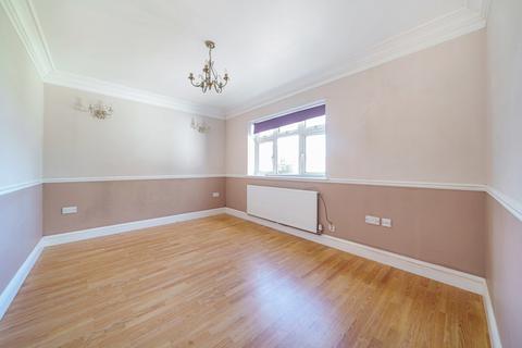 3 bedroom bungalow for sale, Micawber Avenue, Hillingdon, Middlesex