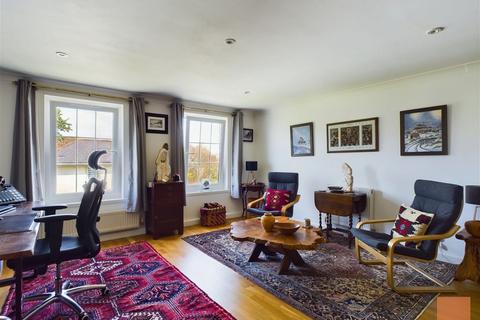 Flat 4, Trearren Vicarage Road, St Agnes, TR5 0TL