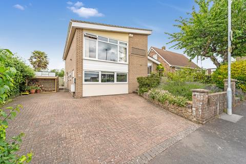 14 Dunsters Road, Claverham, Bristol, BS49 4LU