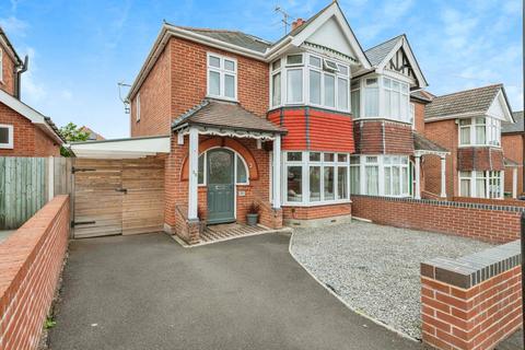 3 bedroom semi-detached house for sale, Deacon Crescent, Southampton SO19