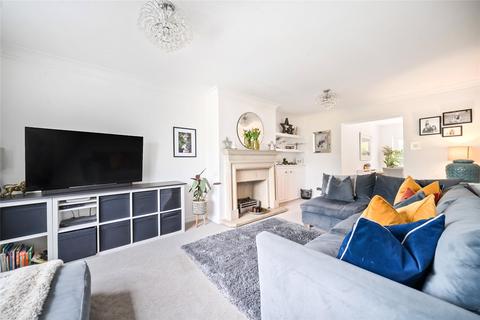 10 Legion Crescent, Kettering, NN16 8UR