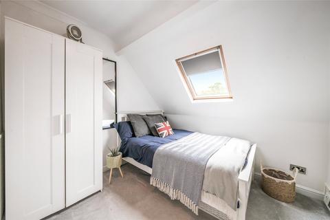 10 Legion Crescent, Kettering, NN16 8UR