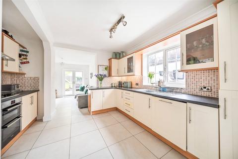 10 Legion Crescent, Kettering, NN16 8UR