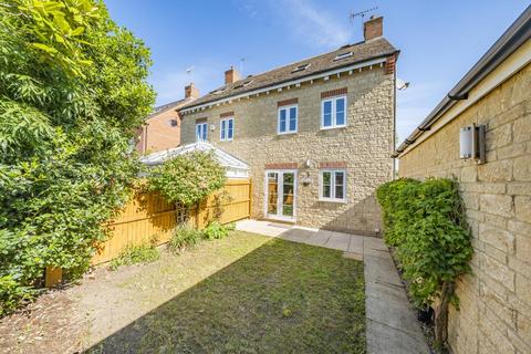 3 bedroom semi-detached house for sale, Ashdale Avenue,  Witney,  OX28