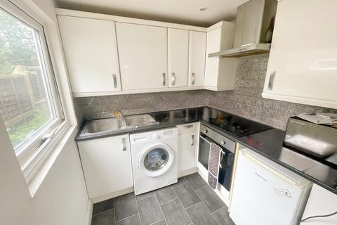 2 bedroom end of terrace house for sale, Wingfield Road, Gravesend, Kent, DA12