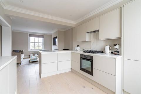 2 bedroom apartment for sale, Tankerton Road, Tankerton, Whitstable