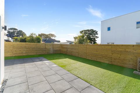 4 bedroom detached house for sale, Sandbanks Road, Lilliput, Poole, Dorset, BH14