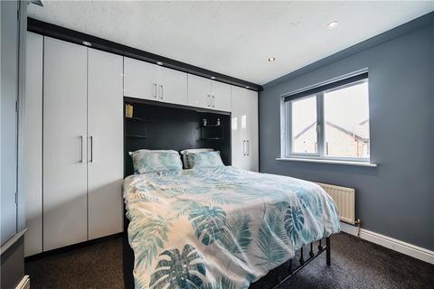 18 Fairhaven Crescent, Watford, WD19 7NY