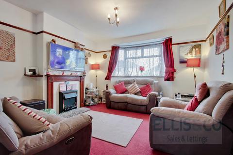 4 bedroom semi-detached house for sale, Birkbeck Avenue, Greenford, UB6