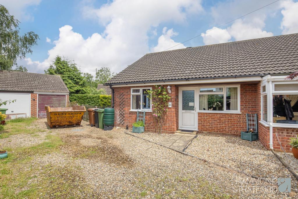 Park Close, Hethersett 3 bed semidetached bungalow for sale £240,000