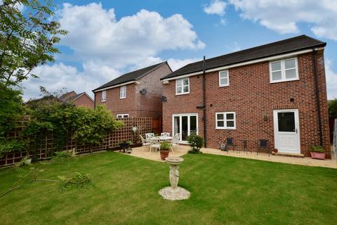 38 Amos Drive, Pocklington, York, YO42 2FH