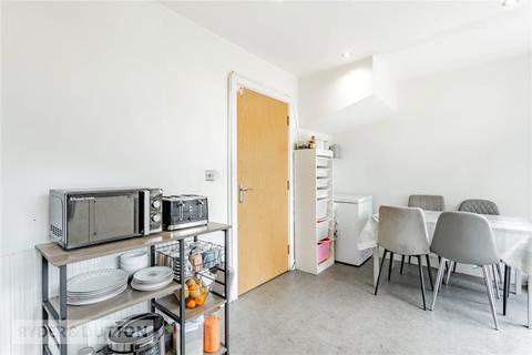 1 Forde Close, Middleton, Manchester, M24 6EB