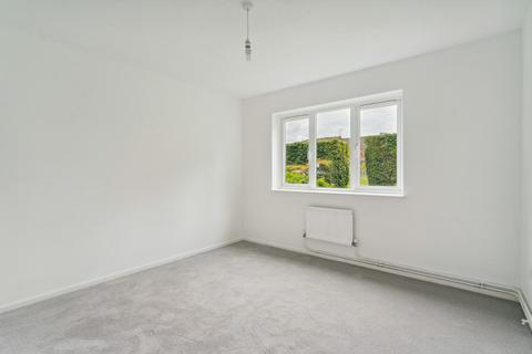 1 bedroom apartment for sale, Nutfield, Welwyn Garden City