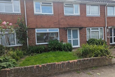 3 bedroom terraced house to rent, Hanover Place, Canterbury CT2