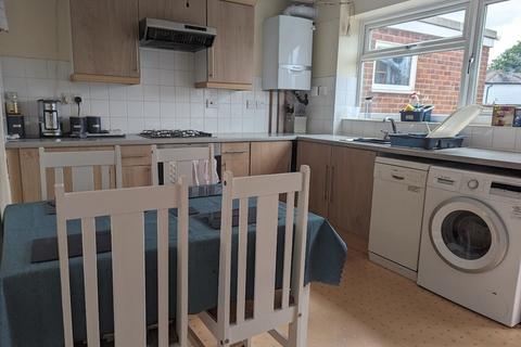 3 bedroom terraced house to rent, Hanover Place, Canterbury CT2