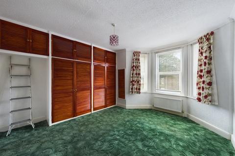 13 Russell Road, Folkestone, CT19 5RJ