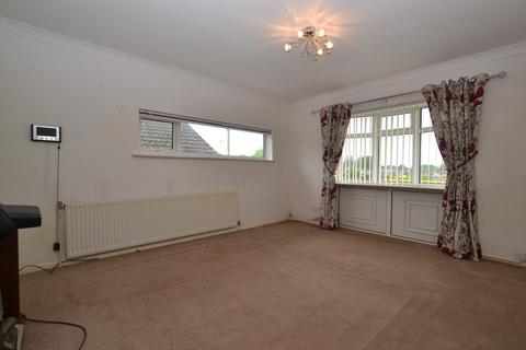 2 bedroom detached bungalow for sale, Vaughan Avenue, Bottesford