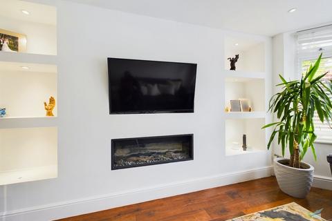 13 Ffrancon Drive, Wirral, CH63 5JL