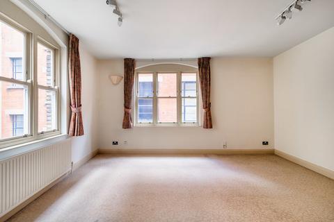 1 bedroom apartment for sale, Floral Street, Covent Garden WC2