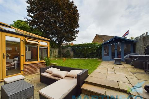 14 Atherstone Drive, Guisborough, TS14 7BW