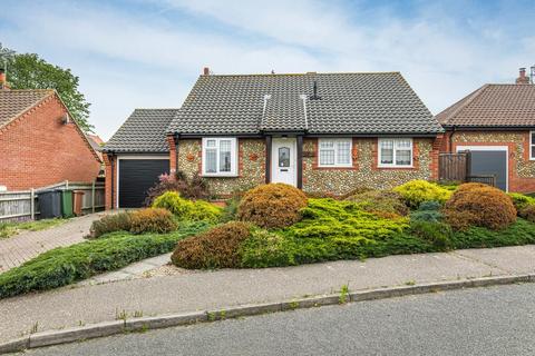 2 bedroom detached bungalow for sale, Cromer