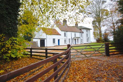 6 bedroom manor house to rent, North Reston, Louth, LN11 8JD