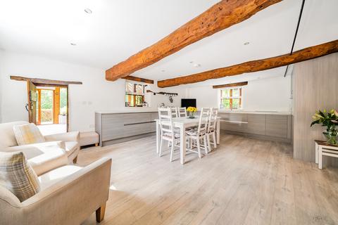 4 bedroom barn conversion for sale, The Cider Press, Balls Farm Road, Ide, EX2 9RA