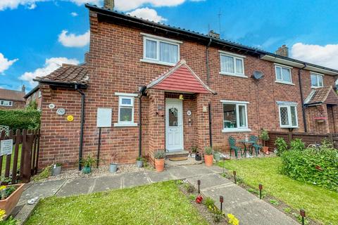 3 bedroom semi-detached house for sale, Glanford Grove, Barrow Upon Humber, North Lincs, DN19