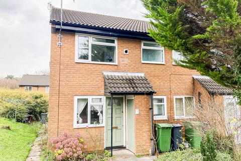 1 bedroom semi-detached house to rent, Digby Close, Danescourt