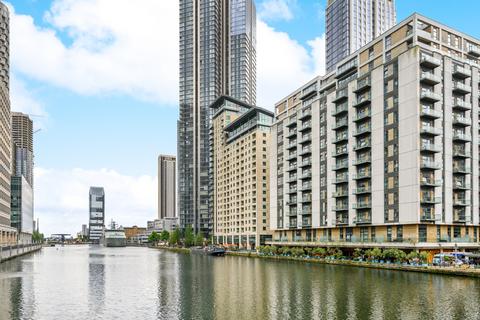 3 bedroom flat for sale, Discovery Dock Apartments West, 2 South Quay Square, London