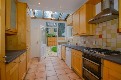 4 bedroom house to rent, Church Avenue, East Sheen, London