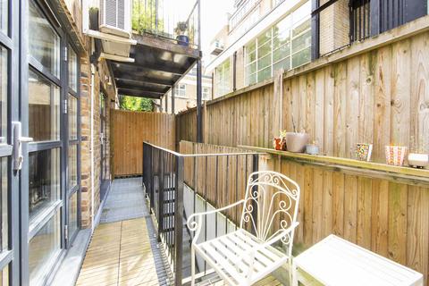 2 bedroom flat for sale, Hatton Place, London