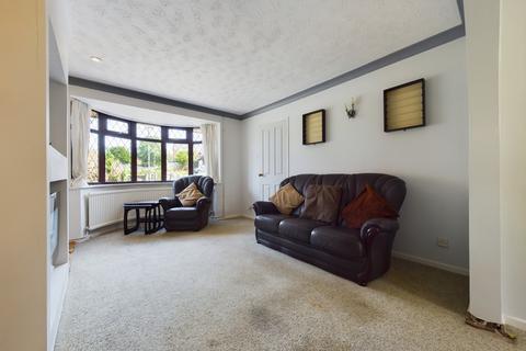16 Milverton Drive, Uttoxeter, ST14 7RE