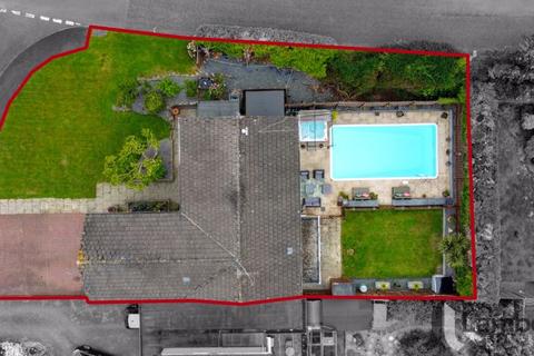 1 Eastnor Close, Redditch, B98 7NW