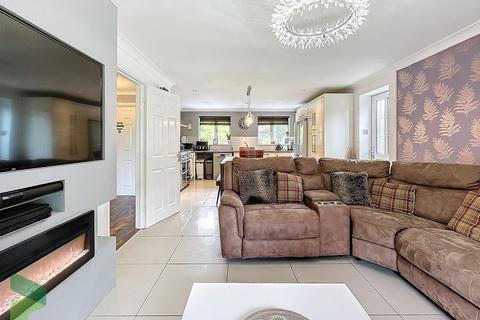 87 Milking Lane, Lower Darwen, Darwen, BB3 0RB