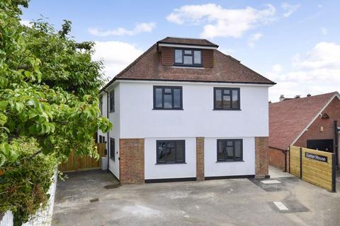 7 bedroom detached house for sale, Tylers Court, Central Cranleigh