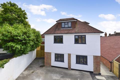 1 bedroom apartment for sale, Tylers Court, Central Cranleigh