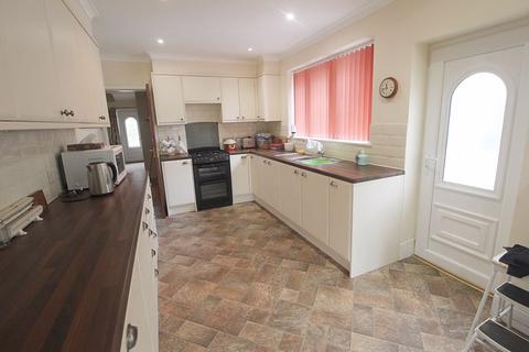 2 bedroom detached bungalow for sale, Milton Drive, Poynton