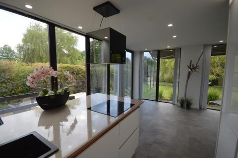 1 bedroom detached house for sale, Wey Meadows, Weybridge