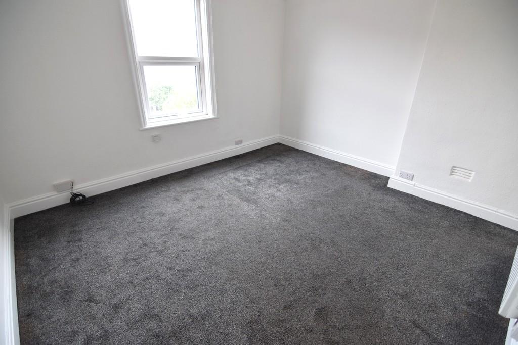 All Saints Road, Lytham St. Annes Studio £368 pcm (£85 pw)