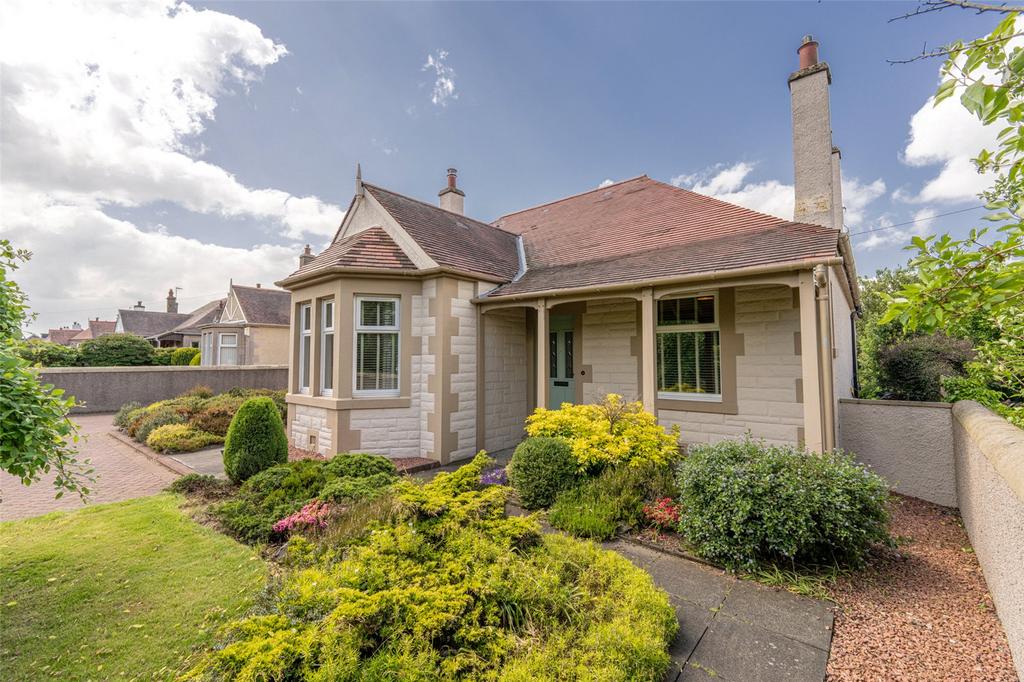84 Lanark Road West, Currie, EH14 4 bed bungalow for sale £535,000
