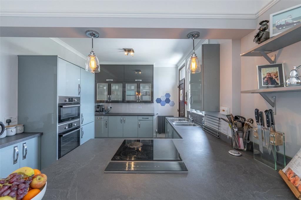 Kitchen Alt
