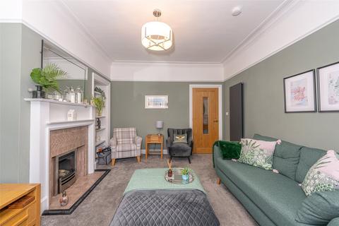 4 bedroom bungalow for sale, 84 Lanark Road West, Currie, EH14