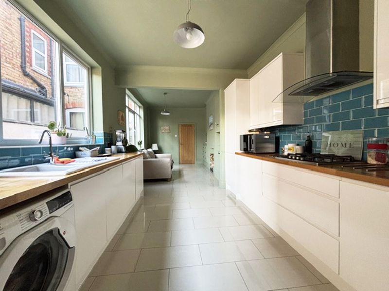 Kitchen/ diner...