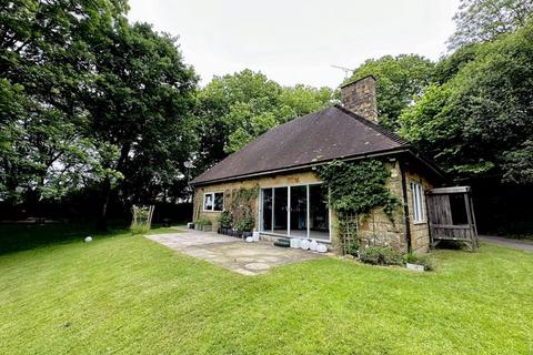 2 bedroom bungalow to rent, Hook Lane,  West Hoathly