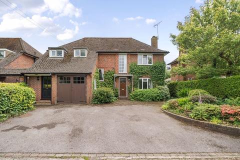 4 bedroom detached house for sale, Haslemere Road, Liphook