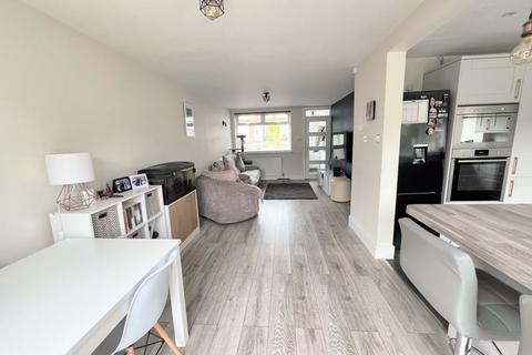 63 Maxholm Road, Sutton Coldfield, B74 3SX