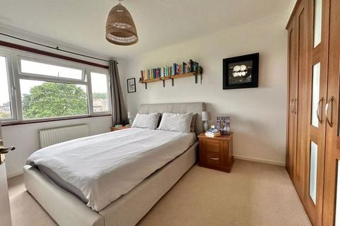 32 Cornubia Close, Truro, TR1 1SA
