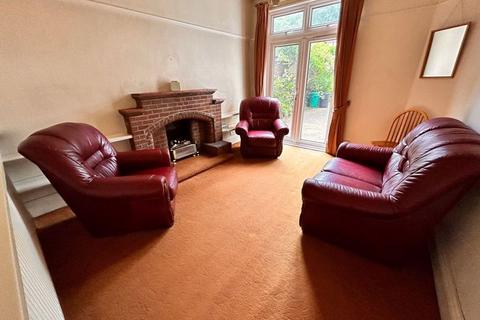 4 bedroom semi-detached house for sale, Maney Hill Road, Sutton Coldfield, B72 1JL