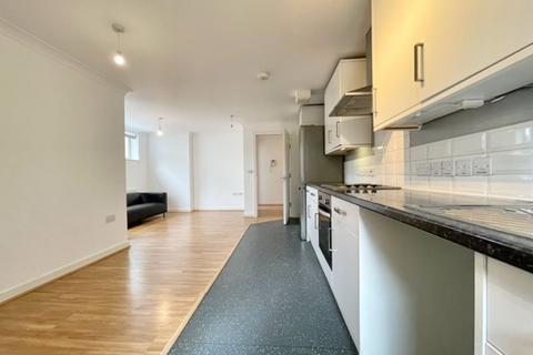 2 bedroom apartment to rent, Westmoreland Road, SE17